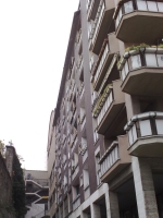 Foto edificio di via Monte Cengio 2